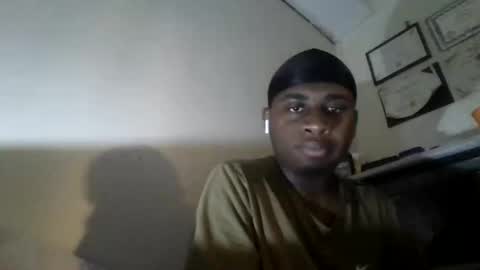 iamryan995442 online show from April 2026 06:05:02 PM