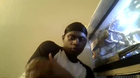 iamryan995442 online show from April 2026 01:47:02 AM