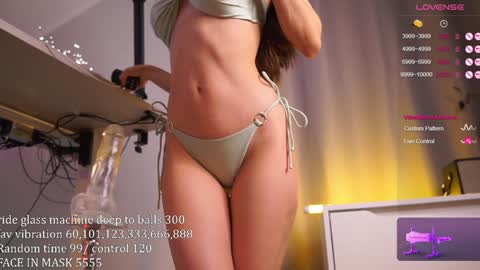 Yana online show from February 2025 07:44:02 PM