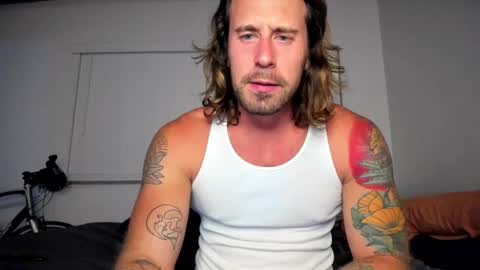 Snapshot of iamtarzan91 chatting on November 2025 03:28:02 AM Iamtarzan91 online show from November 2025 03:28:02 AM