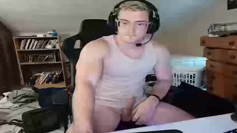 iamtommyparker online show from September 2025 08:03:01 PM