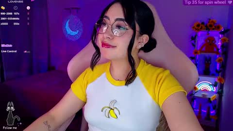 Snapshot of iamveroo chatting on February 2026 05:19:02 AM Veronica NDEPENT MODEL online show from February 2026 05:19:02 AM