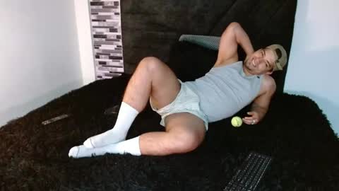 Snapshot of ian_davis chatting on May 2026 01:14:02 AM Ian Davis online show from May 2026 01:14:02 AM