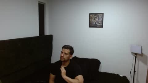 Ian Davis online show from August 2026 10:03:01 AM