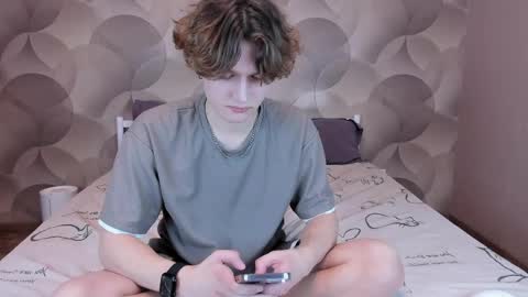 Snapshot of ian_flor chatting on March 2026 04:10:01 PM Ian Flor online show from March 2026 04:10:01 PM