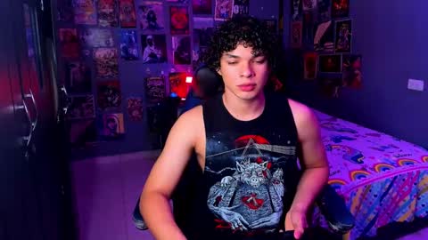 Andres online show from March 2025 07:07:02 PM