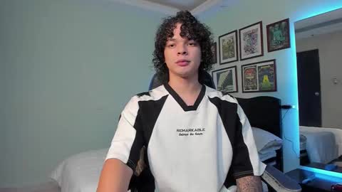 Andres online show from March 2026 02:39:01 AM