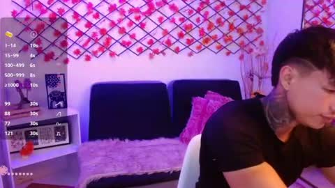 Snapshot of ian_west chatting on June 2026 08:46:01 PM Ian online show from June 2026 08:46:01 PM