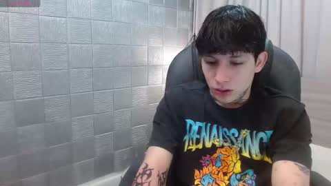 ian online show from November 2025 03:06:01 AM