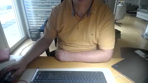 iandy12 online show from February 2026 08:35:02 AM