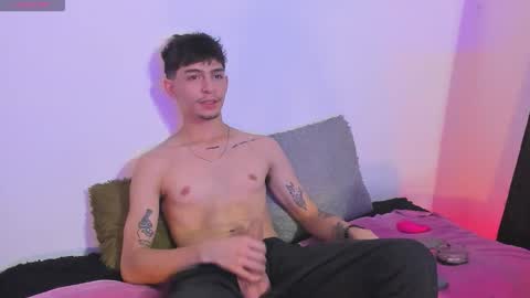 Ian Lark online show from April 2026 10:48:02 PM