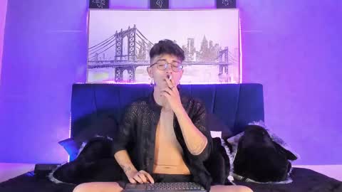 Andrew online show from December 2024 10:30:02 PM