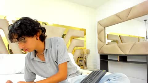 ibratxandy online show from September 2025 07:41:01 PM