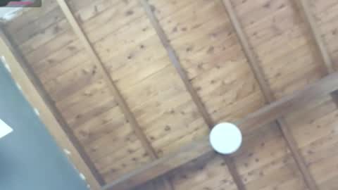 Crystall online show from November 2025 12:04:02 PM