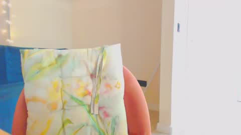 Ice online show from December 2024 01:55:02 PM