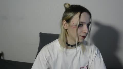 Jade online show from March 2026 03:07:02 PM