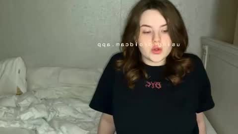 Ksenia online show from October 2025 08:30:02 PM