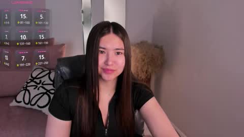 Snapshot of iceicebabe_ chatting on March 2026 01:42:02 AM Aiza online show from March 2026 01:42:02 AM