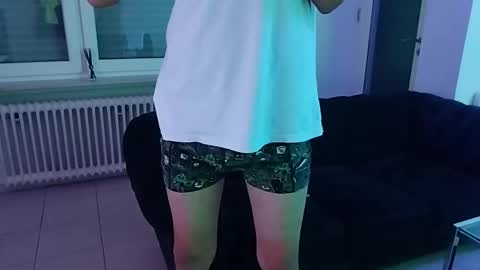 icheinfachich13 online show from September 2025 01:18:01 AM