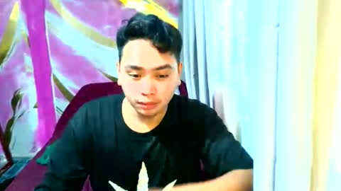 iconic_vince online show from September 2025 12:29:01 PM