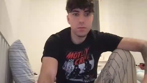 Snapshot of icyninesix chatting on January 2025 10:44:01 PM icyninesix online show from January 2025 10:44:01 PM