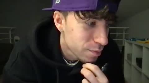 Snapshot of icyninesix chatting on January 2025 09:48:02 PM icyninesix online show from January 2025 09:48:02 PM