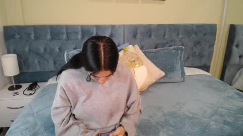 Icy online show from December 2024 11:50:02 AM