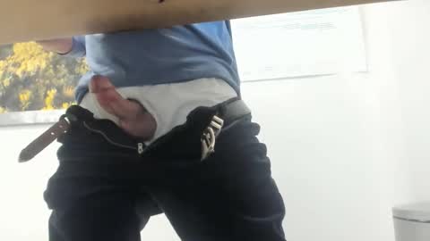 idfunguy2023 online show from December 2025 11:55:02 PM