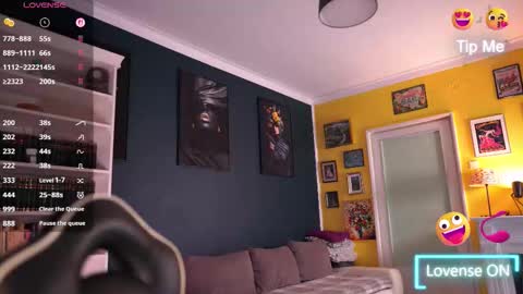 Little Flower online show from October 2025 04:13:02 PM