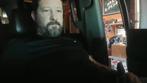 Hung office Stud online show from February 2025 07:00:01 PM