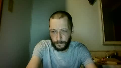 Snapshot of iggy617 chatting on June 2026 05:06:02 AM iggy617 online show from June 2026 05:06:02 AM