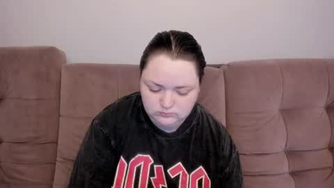 Snapshot of ihaveasecret_ chatting on June 2026 07:33:02 AM Alice online show from June 2026 07:33:02 AM