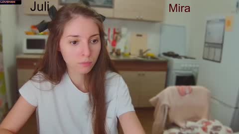 Julia and Mira online show from January 2025 07:59:02 PM