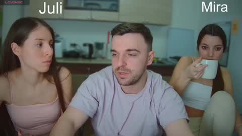Julia and Mira online show from February 2025 04:44:01 PM