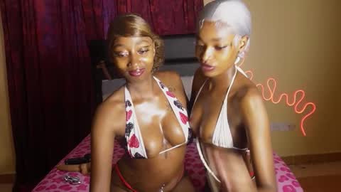 Snapshot of iiam_hailey chatting on November 2025 06:44:01 AM Hailey online show from November 2025 06:44:01 AM