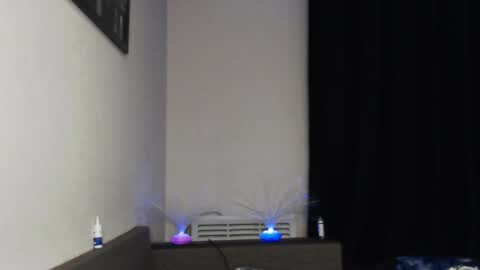 iiiiiiis online show from November 2025 05:23:01 PM