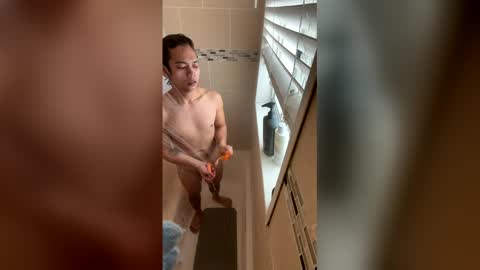 Snapshot of ikaikagora00 chatting on February 2026 03:42:02 PM ikaikagora00 online show from February 2026 03:42:02 PM