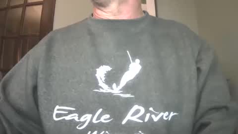 Snapshot of il_undercover chatting on December 2024 11:04:02 AM il_undercover online show from December 2024 11:04:02 AM