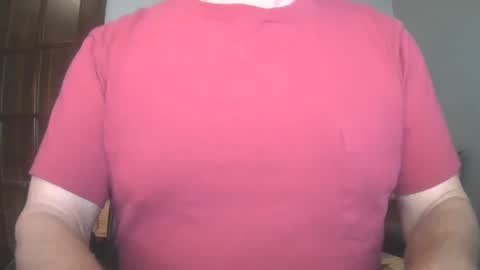 Snapshot of il_undercover chatting on December 2024 11:22:02 AM il_undercover online show from December 2024 11:22:02 AM