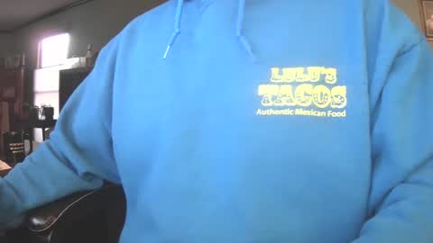 Snapshot of il_undercover chatting on January 2025 01:24:02 PM il_undercover online show from January 2025 01:24:02 PM