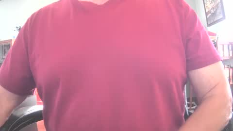 Snapshot of il_undercover chatting on January 2025 05:12:02 PM il_undercover online show from January 2025 05:12:02 PM
