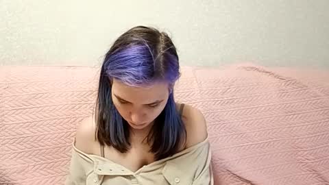 Snapshot of ilianabilly chatting on March 2026 04:47:02 PM Aurora online show from March 2026 04:47:02 PM