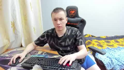 iliaskris online show from October 2025 05:46:02 PM