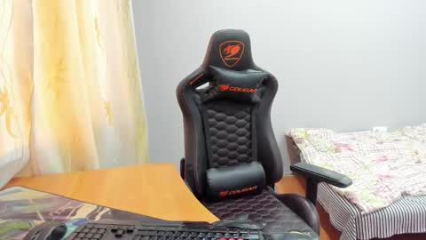 iliaskris online show from November 2025 08:36:01 AM