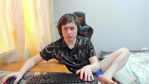 iliaskris online show from April 2026 04:46:01 AM