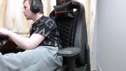 lord online show from November 2025 01:28:02 AM