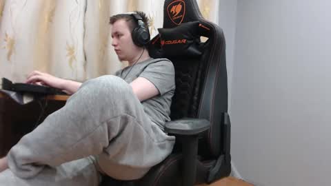 lord online show from November 2025 10:01:01 PM