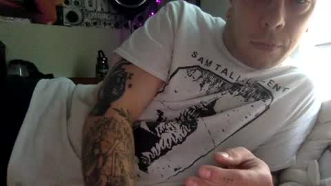 Snapshot of ilikebigtitties1999 chatting on July 2026 12:22:01 PM Mr. M online show from July 2026 12:22:01 PM