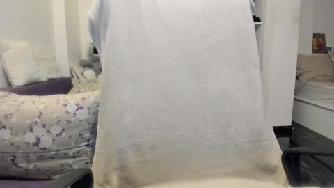 Bamby online show from November 2025 05:48:01 PM