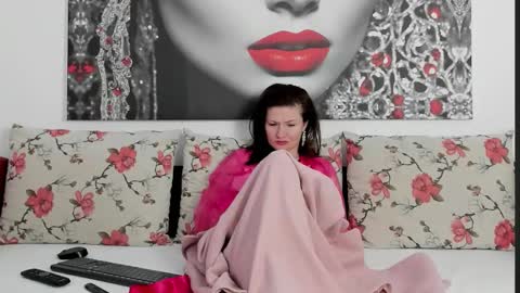 Ingrid or more easier...Miss  GoDDess Mistress online show from February 2026 01:26:01 AM